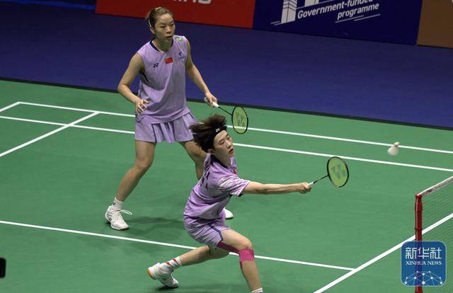 羽毛球 | 香港公开赛：贾一凡/张殊贤晋级女双决赛