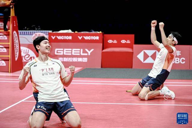 羽毛球——世巡赛总决赛：中国组合梁伟铿/王昶获男双亚军