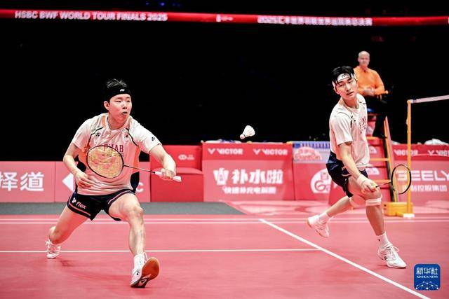 羽毛球——世巡赛总决赛：中国组合梁伟铿/王昶获男双亚军