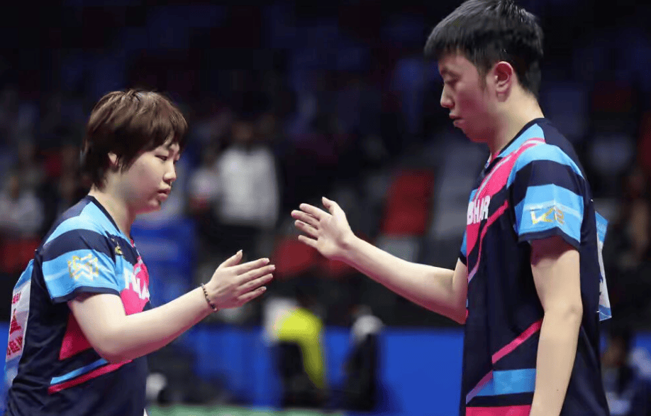 恭喜！林高远/刘诗雯逆转夺冠，场外指导张超激情助威抢镜！全运会乒乓球今天再诞生两金！